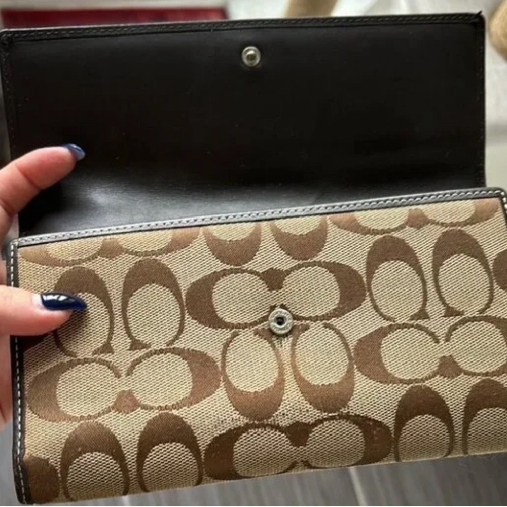 Coach Signature Brown and Tan Wallet - Picture 5 of 6